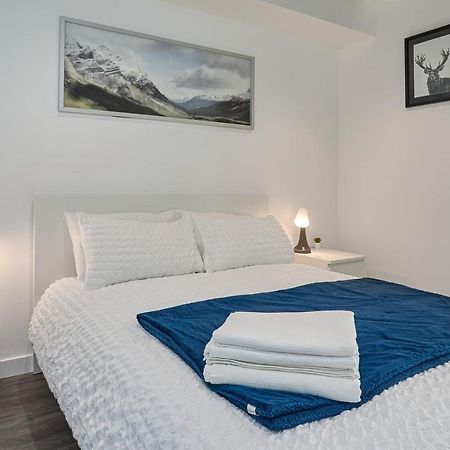 Morden Lovely 3Bedroom Apartment London Abbey Wood Εξωτερικό φωτογραφία