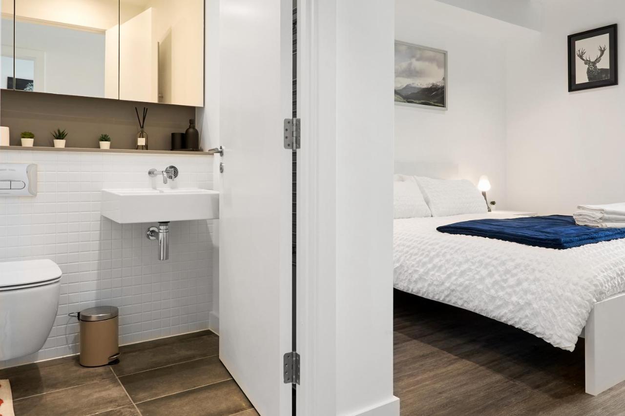 Morden Lovely 3Bedroom Apartment London Abbey Wood Εξωτερικό φωτογραφία