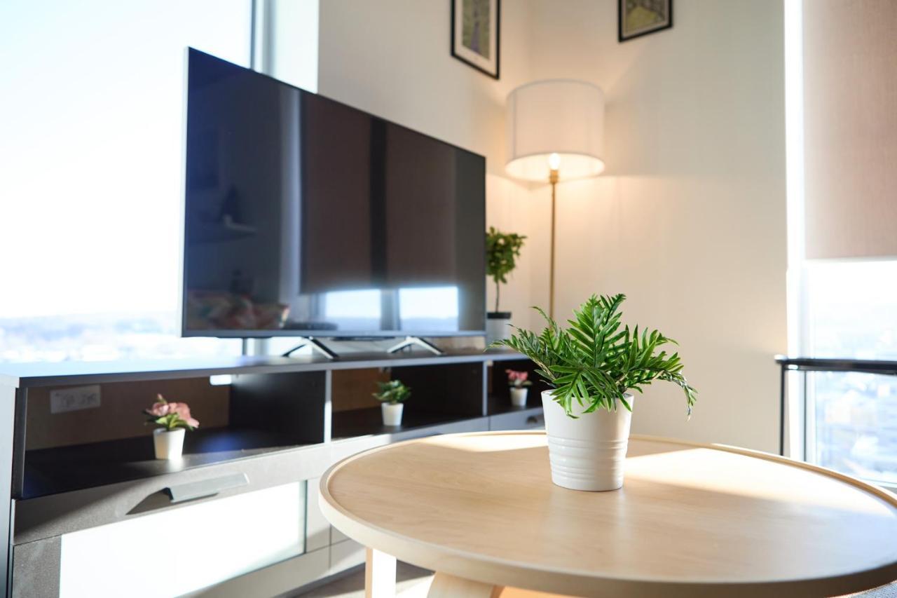 Morden Lovely 3Bedroom Apartment London Abbey Wood Εξωτερικό φωτογραφία