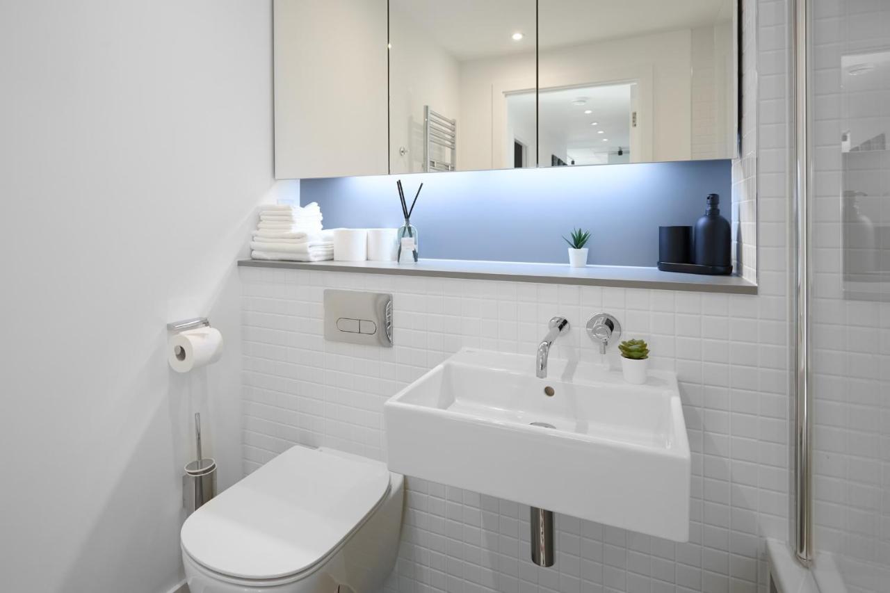 Morden Lovely 3Bedroom Apartment London Abbey Wood Εξωτερικό φωτογραφία